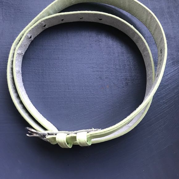 Belt - Picture 2 of 3